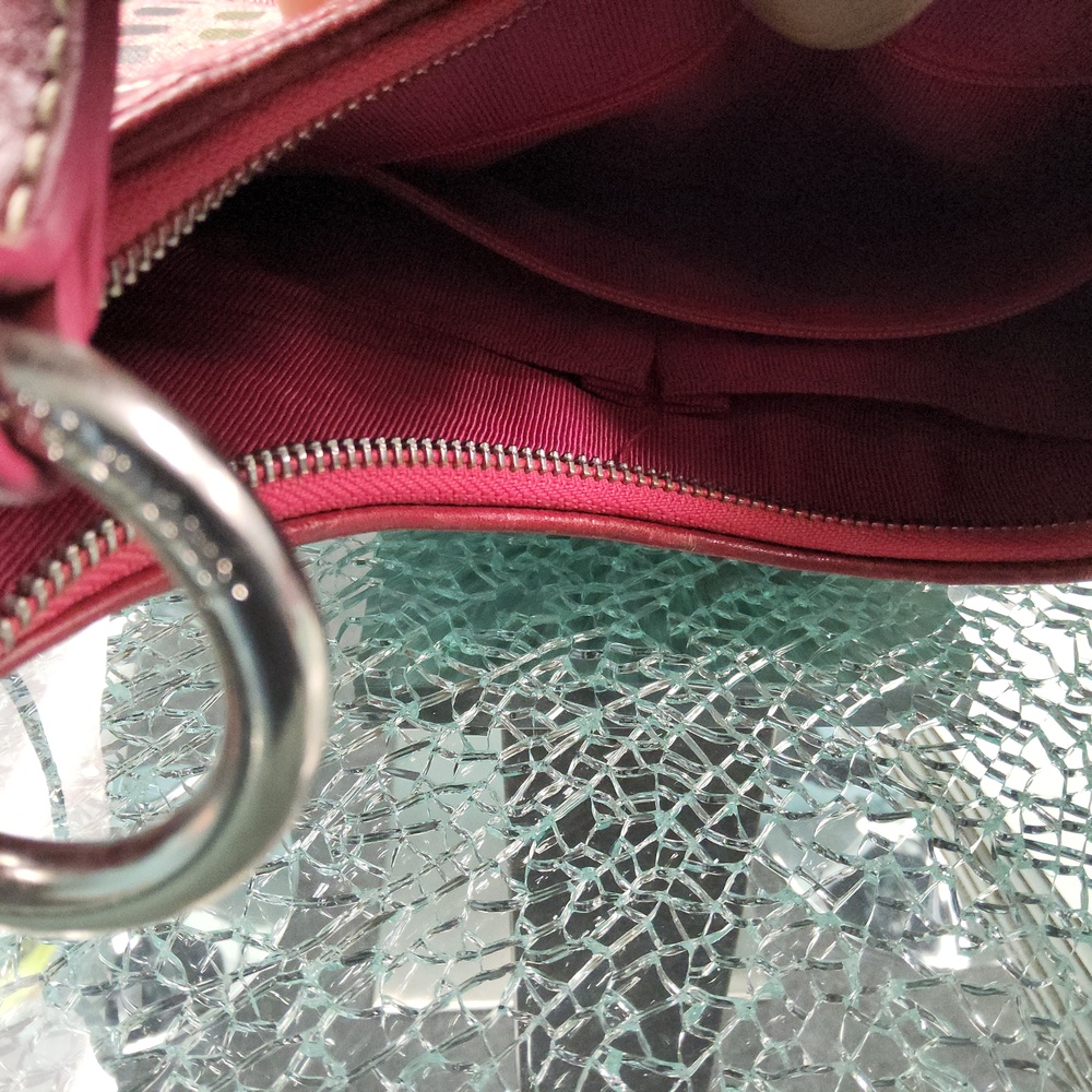 Purse - Picture 2 of 2